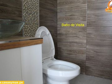 VENDO O ALQUILO TRIPLEX POR URB. ALTOS DE LA MERCED, HUANCAYO