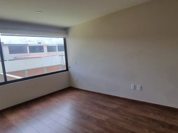 CASA EN RENTA EN LOMAS VIRREYES, CALIMAYA, ESATDO DE MÉXICO