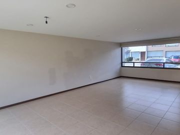 CASA EN RENTA EN LOMAS VIRREYES, CALIMAYA, ESATDO DE MÉXICO