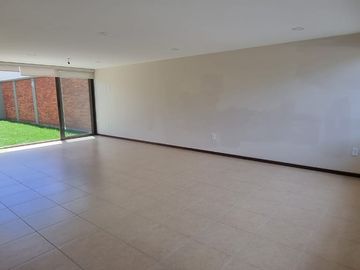 CASA EN RENTA EN LOMAS VIRREYES, CALIMAYA, ESATDO DE MÉXICO