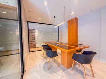 Suite en venta en Edificio Orisoonte, cerca del tranvía | 64,11 m², balcón, parqueadero y bodega