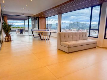 Suite en venta en Edificio Orisoonte, cerca del tranvía | 64,11 m², balcón, parqueadero y bodega