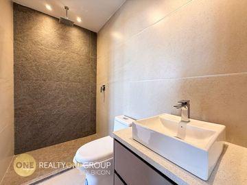 Suite en venta en Edificio Orisoonte, cerca del tranvía | 64,11 m², balcón, parqueadero y bodega