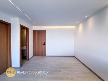 Suite en venta en Edificio Orisoonte, cerca del tranvía | 64,11 m², balcón, parqueadero y bodega