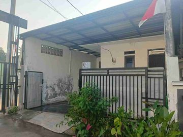 rumah siap huni di jalan raya kelapa dua pendurenan mustika jaya bekasi timur