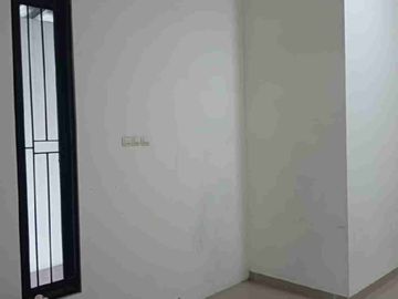 rumah siap huni di jalan raya kelapa dua pendurenan mustika jaya bekasi timur