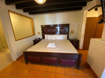 CÉNTRICO HOTEL EN VALLLE DE BRAVO.