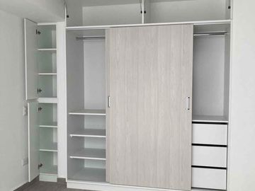 DEPARTAMENTO DE ESTRENO EN LA MEJOR ZONA DE SALAMANCA