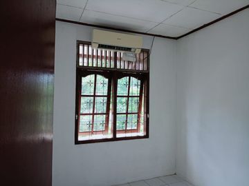 Rumah Disewakan Di Pancoran Bisa Kantor, Dekat Gatsu, Cawang dan Tebet