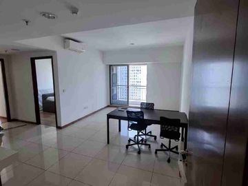 DISEWA CEPAT APARTEMEN M-Town Signature 2 BR Kosongan ada AC 3 tower Jefferson