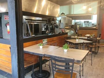 Traspaso de Restaurante Totalmente Equipado y en Operación
