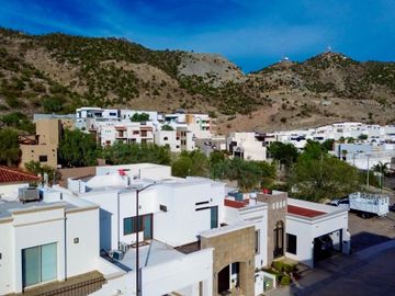 CASA EN VENTA EN LA PALOMA RESIDENCIAL, HERMOSILLO SONORA