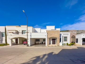 CASA EN VENTA EN LA PALOMA RESIDENCIAL, HERMOSILLO SONORA
