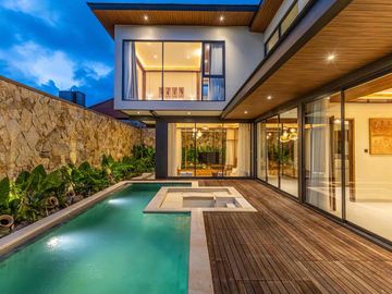 FOR LEASEHOLD & MONTHLY RENTAL: Designer Luxury Tropical Villa at Seminyak (Completed March 2026)