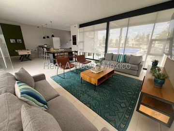 Casa en Venta - 3 Recamaras - Amenidades - Zakia