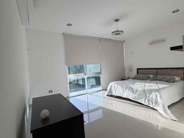 🏡 CASA EN RENTA EN PRIVADA RESIDENCIAL ALTABRISA | TOTALMENTE AMUEBLADA Y EQUIPADA, ZONA NORTE . CON FÁCIL ACCESO A PERIFÉRICO.