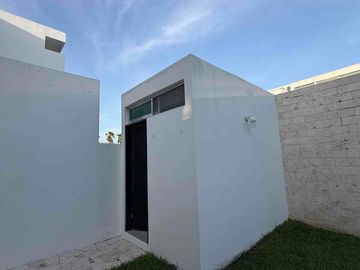 🏡 CASA EN RENTA EN PRIVADA RESIDENCIAL ALTABRISA | TOTALMENTE AMUEBLADA Y EQUIPADA, ZONA NORTE . CON FÁCIL ACCESO A PERIFÉRICO.