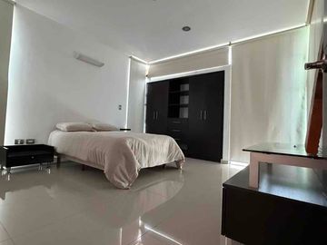 🏡 CASA EN RENTA EN PRIVADA RESIDENCIAL ALTABRISA | TOTALMENTE AMUEBLADA Y EQUIPADA, ZONA NORTE . CON FÁCIL ACCESO A PERIFÉRICO.