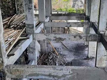 Dijual lahan bonus bangunan dgn view full laut lokasi dekat dengan ampurva Nusa dua Bali.