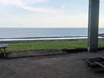 Dijual lahan bonus bangunan dgn view full laut lokasi dekat dengan ampurva Nusa dua Bali.