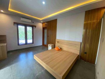 VILLA BARU BUDUK CICA LANTAI II COCOK UNTUK HUNIAN PRIBADI ATAU DISEWAKAN PEMANDANGAN SAWAH DAN SUNGAI