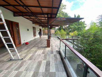 VILLA BARU BUDUK CICA LANTAI II COCOK UNTUK HUNIAN PRIBADI ATAU DISEWAKAN PEMANDANGAN SAWAH DAN SUNGAI
