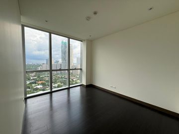 For Lease: Park Central Towers (South) 2BR Ensuite Sky Villa Plus- Discovery Primea Raffles Residences Park Terraces Garden Towers One Roxas Triangle