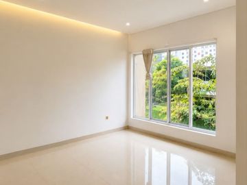 *DISEWAKAN*  Rumah Baru Renovasi di Komplek Griya Permata Cipondoh