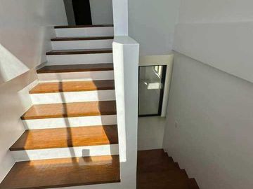 FOR SALE! 2-Storey House and Lot w/ 4 Bedrooms in Brgy Villamonte Bacolod City-AP