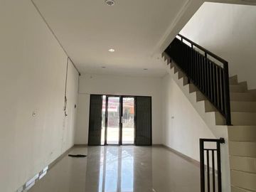 Ruko Utm, Jl Bantar Gerbang Setu, Padurenan Mustikajaya, Baru di Kota Bekasi Timur (RGP)