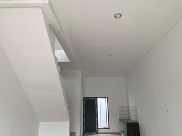 Ruko Utm, Jl Bantar Gerbang Setu, Padurenan Mustikajaya, Baru di Kota Bekasi Timur (RGP)