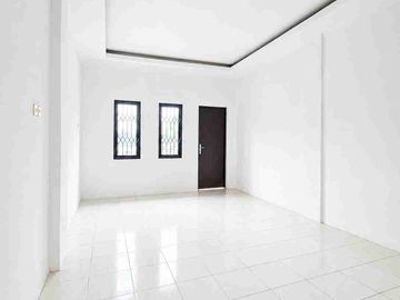 Ruko Komersil Jalan Teuku Umar, Cimone Tangerang