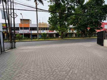 Ruko Komersil Jalan Teuku Umar, Cimone Tangerang