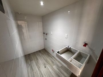 Departamento tipo Loft en Renta, Calle Quetzalcóatl, Col. Jardines del Sol en Zapopan, Jalisco, México.