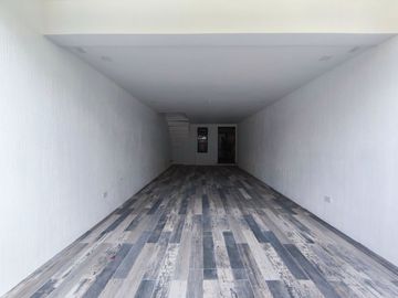 For Sale Modern 3 Storey Townhouse in Culiat, Q.C. KSA