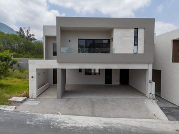 CASA EN VENTA, PEDREGAL DE LA MONTAÑA, MONTERREY, NUEVO LEÓN
