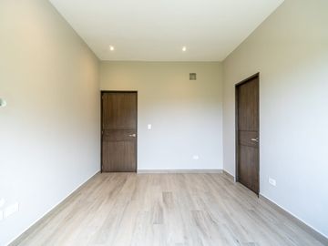 CASA EN VENTA, PEDREGAL DE LA MONTAÑA, MONTERREY, NUEVO LEÓN