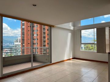 Apartamento en Arriendo en Los Balsos, Poblado Medellín Antioquia