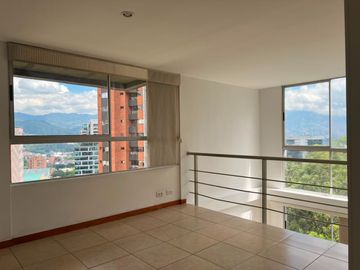 Apartamento en Arriendo en Los Balsos, Poblado Medellín Antioquia
