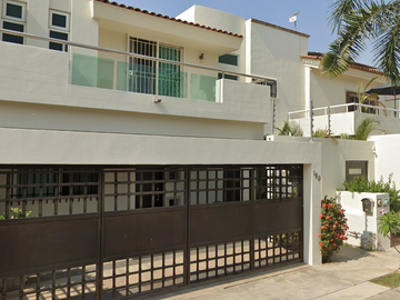 Casa en venta en Rio Cutzmala, Fluvial Vallarta, Puerto Vallarta, Jalisco