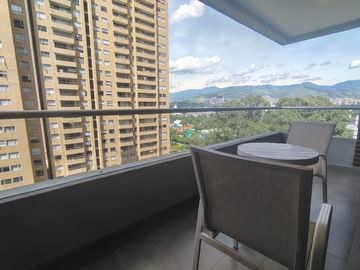 Apartamento Amoblado en Arriendo en Ciudad del Rio, poblado Medellín Antioquia