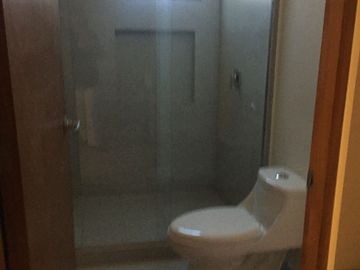 VENDO HERMOSA CASA EN EXCLUSIVO FRACC. VISTA ANTIGUA SAN MIGUEL