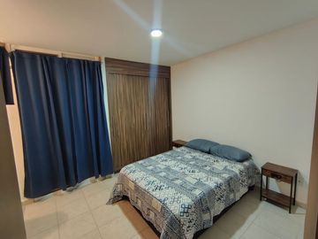 Casa en RENTA AMUEBLADA , Residencial Murano, Blvd. La Herradura, Zona SUR León, Gto.