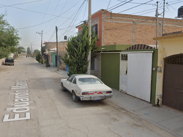 Casa en Venta en  Florencia, Renacimiento, Durango . CLL
