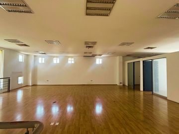 Local Comercial para Oficinas Corporativas en Renta - Ave. Vasconcelos, Col. Mirasierra (500 m²)