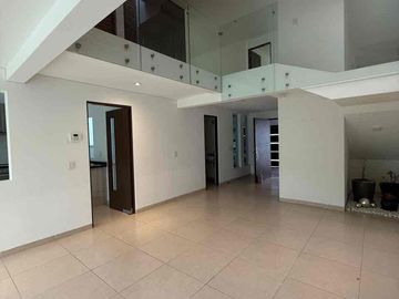 SE RENTA CASA EN VILLAMAGNA