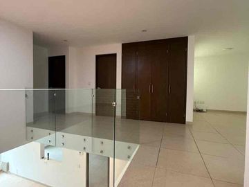 SE RENTA CASA EN VILLAMAGNA