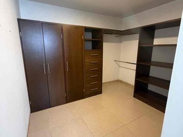 SE RENTA CASA EN VILLAMAGNA