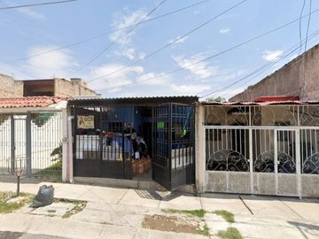 Av Moron 204, 45653 Hacienda Santa Fe, Jal