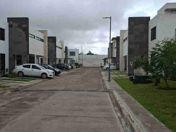 Casa En Renta a 2 cCalle De Plaza San Diego